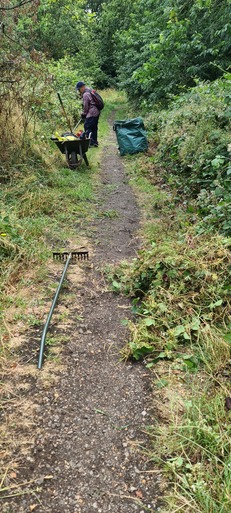 Hampton Heath path clearance 01-07-23